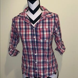 Women’s Active Shirt (missing one button)